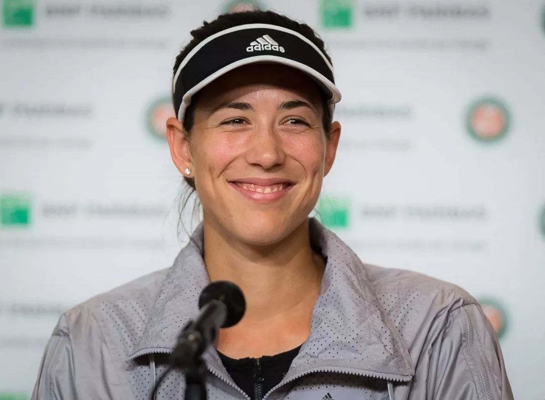 leyu-关于这也行？克里夫兰骑士主帅复盘备战法甲穆古鲁扎关键节点比分优势明显，Rookie在TL比赛中大胜的信息